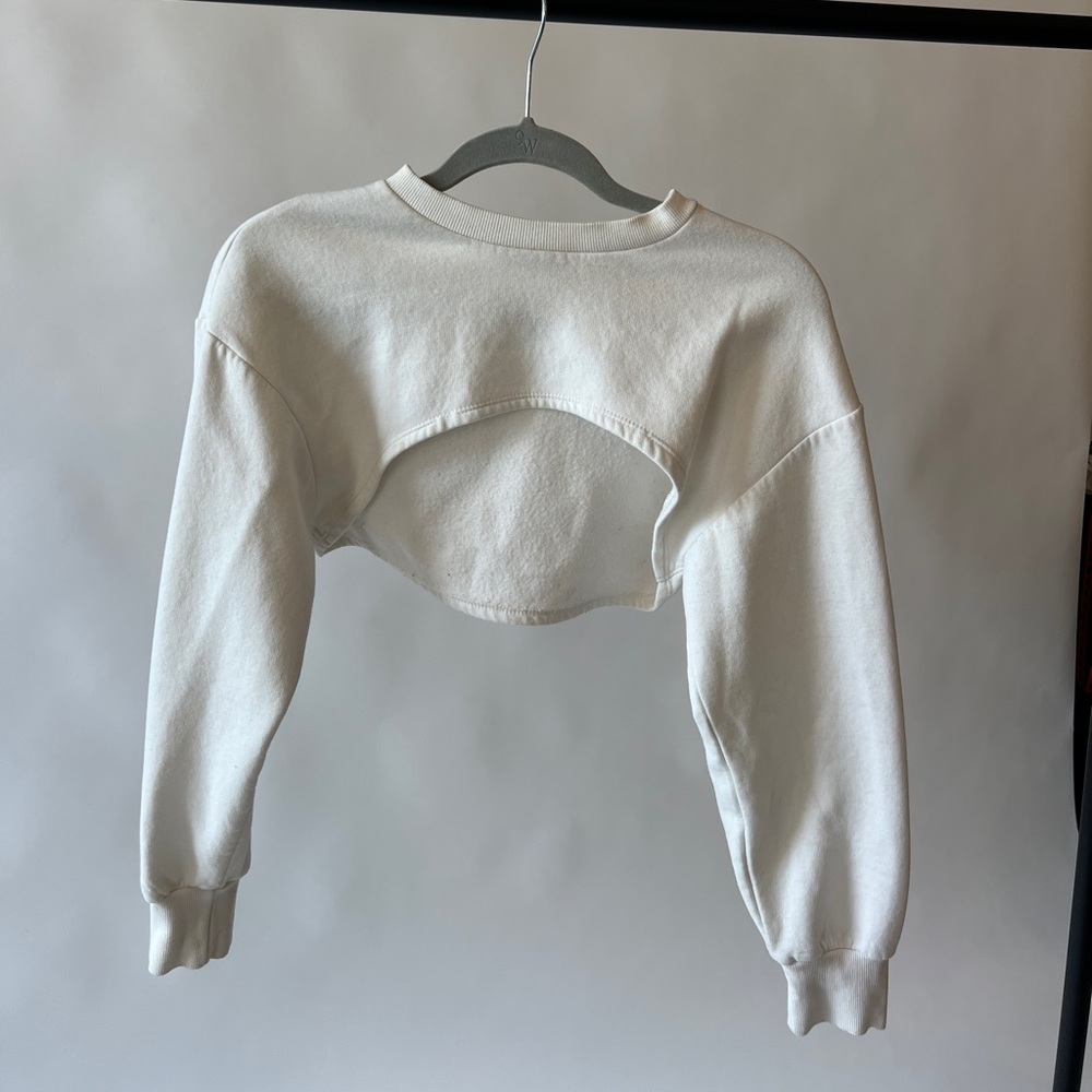 Crop shoulder sweater